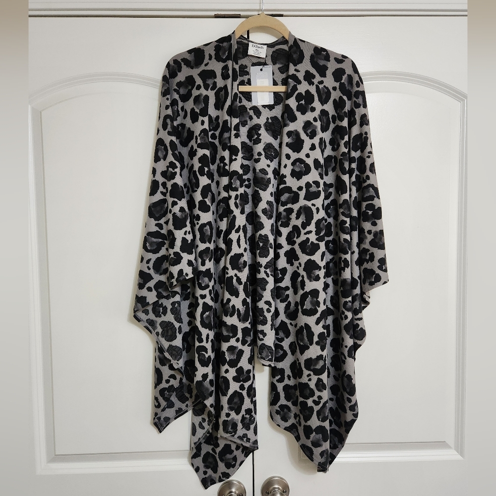 Dillard's Leopard Print Cozy Poncho/ Cape
